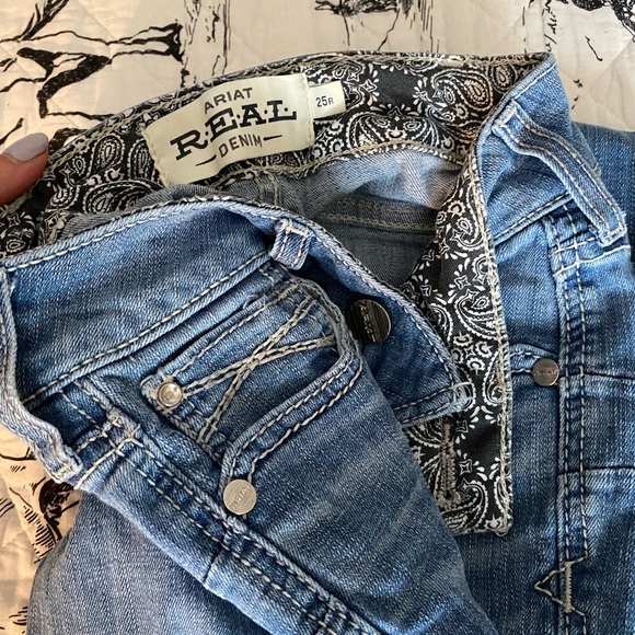 Ariat Bootcut Jeans - Picture 2 of 2